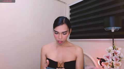 SENORITA online show from January 7, 2026, 11:45 am