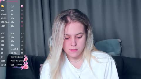 Darsi Anty online show from November 21, 2025, 1:10 pm