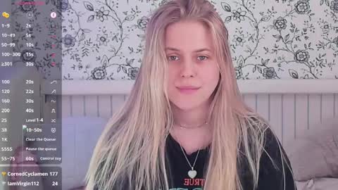 Snapshot of angelanty chatting on April 24, 2026, 1:46 pm Darsi Anty online show from April 24, 2026, 1:46 pm
