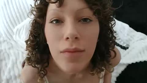 Snapshot of angelbabyphoebe chatting on December 21, 2025, 6:15 pm angelbabyphoebe online show from December 21, 2025, 6:15 pm