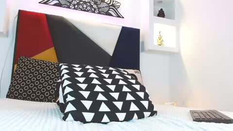 Angel online show from January 18, 2025, 6:03 am