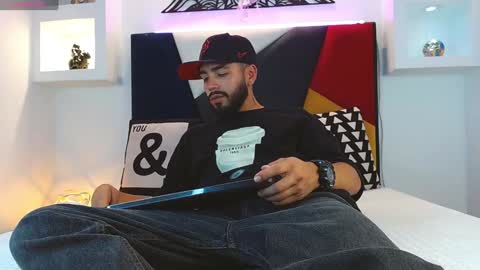 Angel online show from January 29, 2025, 3:33 am