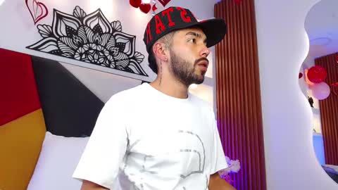 Snapshot of angelbacker chatting on February 18, 2026, 3:46 am Angel online show from February 18, 2026, 3:46 am