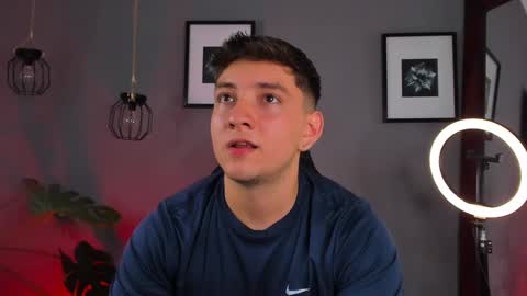 Snapshot of angelbell19 chatting on March 3, 2025, 11:03 pm angelbell19 online show from March 3, 2025, 11:03 pm