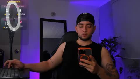 angelbell19 online show from February 18, 2026, 1:34 am