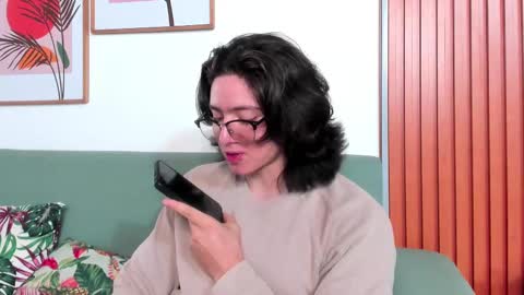 Angel Bennet online show from December 30, 2024, 3:14 am