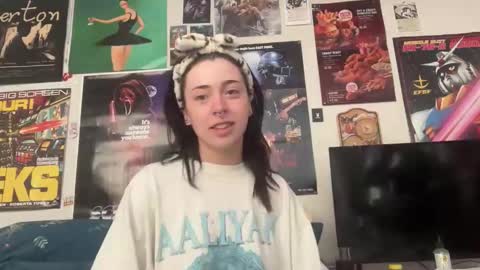 venellope888 online show from October 9, 2025, 12:41 am