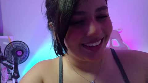 Snapshot of angeldusttt5 chatting on March 6, 2026, 2:08 am Valentina online show from March 6, 2026, 2:08 am