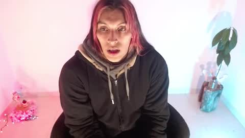 angele online show from October 6, 2025, 2:09 am