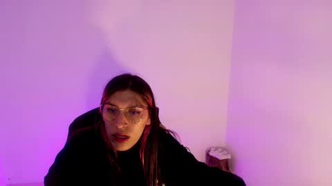 angele online show from February 23, 2026, 8:06 pm