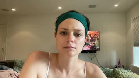 Snapshot of angeleleven11 chatting on September 28, 2025, 9:09 pm angeleleven11 online show from September 28, 2025, 9:09 pm