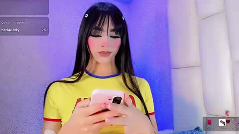 Snapshot of angeles_bust chatting on June 27, 2026, 8:58 pm angeles_bust online show from June 27, 2026, 8:58 pm
