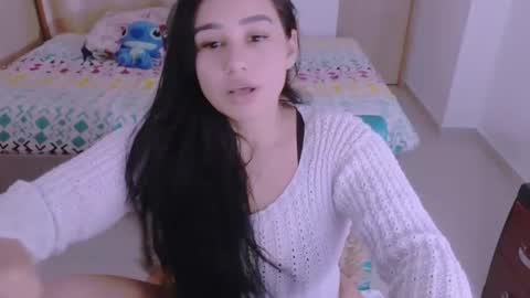 Snapshot of angeleslinda chatting on December 16, 2024, 6:27 pm anastasia online show from December 16, 2024, 6:27 pm