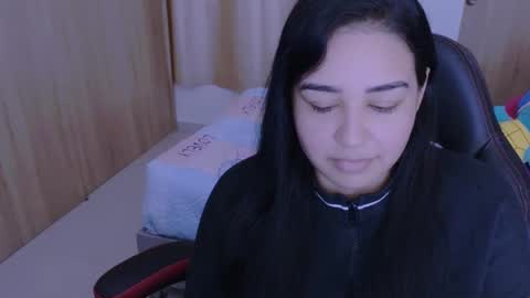 Snapshot of angeleslinda chatting on January 28, 2025, 7:21 pm anastasia online show from January 28, 2025, 7:21 pm