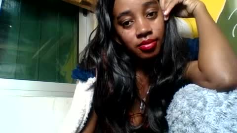 Snapshot of angelettee chatting on July 15, 2026, 6:35 pm Angelettee online show from July 15, 2026, 6:35 pm