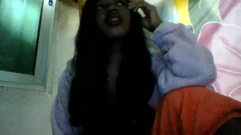 Snapshot of angelettee chatting on July 17, 2026, 8:32 am Angelettee online show from July 17, 2026, 8:32 am