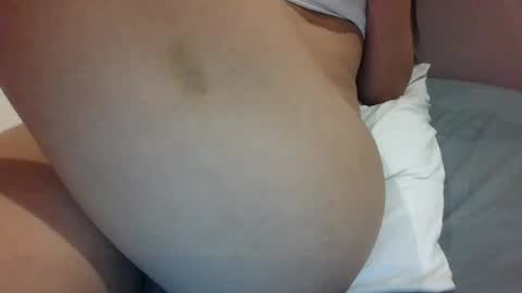 Snapshot of angelfoxyy chatting on July 9, 2026, 2:48 am angelfoxyy online show from July 9, 2026, 2:48 am
