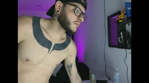 Snapshot of angelfrancooo chatting on November 2, 2025, 6:05 am angelfrancooo online show from November 2, 2025, 6:05 am