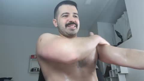 Angel Fusco online show from April 9, 2026, 2:55 am