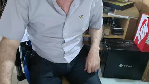 angelgarcia269 online show from November 29, 2025, 3:04 pm