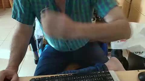 Snapshot of angelgarcia269 chatting on March 24, 2026, 11:59 am angelgarcia269 online show from March 24, 2026, 11:59 am