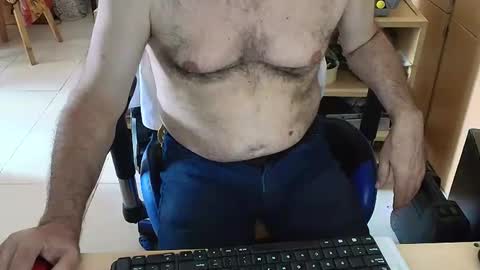 Snapshot of angelgarcia269 chatting on March 31, 2026, 11:54 am angelgarcia269 online show from March 31, 2026, 11:54 am