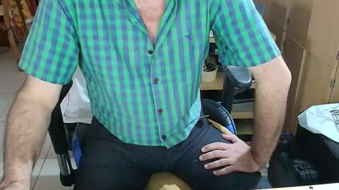 Snapshot of angelgarcia269 chatting on April 6, 2026, 12:17 pm angelgarcia269 online show from April 6, 2026, 12:17 pm