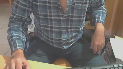 angelgarcia269 online show from May 8, 2026, 11:59 am