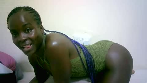 Snapshot of angelgodess30 chatting on December 20, 2025, 10:00 am Angle online show from December 20, 2025, 10:00 am