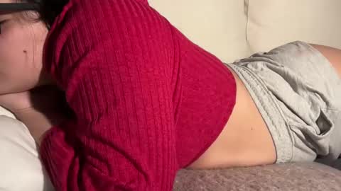 Snapshot of angelharly chatting on March 9, 2025, 11:35 pm AngelHarly online show from March 9, 2025, 11:35 pm