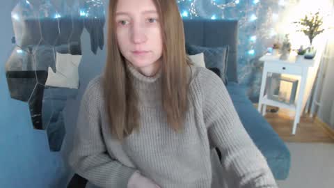 Snapshot of angelica_mrrr chatting on January 28, 2025, 5:54 am Angelica online show from January 28, 2025, 5:54 am