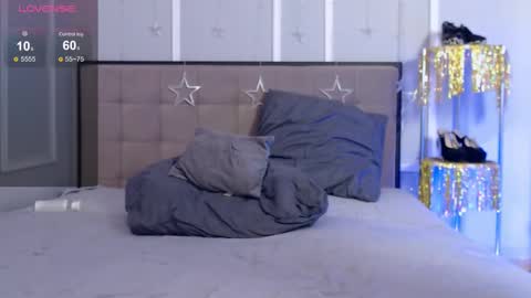 Snapshot of angelica_mrrr chatting on February 22, 2025, 8:50 am Angelica online show from February 22, 2025, 8:50 am