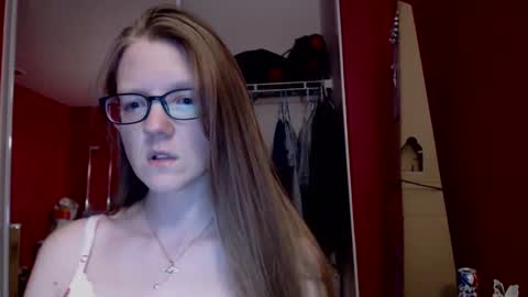 Snapshot of angelicangel3 chatting on February 3, 2025, 6:45 am AngelicAngel online show from February 3, 2025, 6:45 am