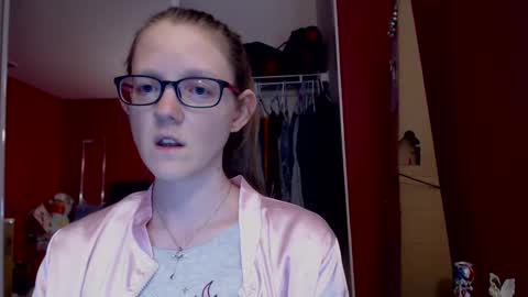 Snapshot of angelicangel3 chatting on March 4, 2025, 1:45 am AngelicAngel online show from March 4, 2025, 1:45 am