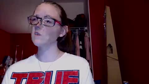 Snapshot of angelicangel3 chatting on November 8, 2025, 4:01 am AngelicAngel online show from November 8, 2025, 4:01 am