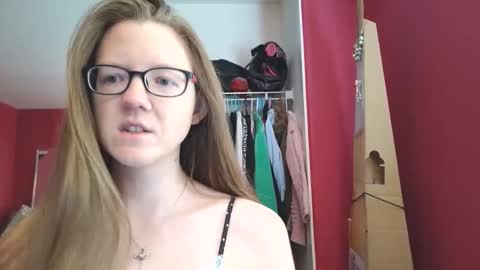 AngelicAngel online show from March 31, 2026, 4:40 pm