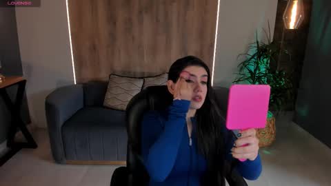 Snapshot of angelicavega_ chatting on October 29, 2025, 7:15 pm Angelica Vega online show from October 29, 2025, 7:15 pm