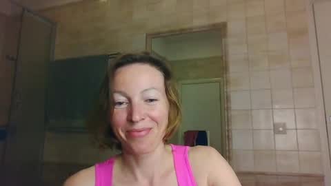 angelicfenix online show from April 4, 2026, 2:14 pm