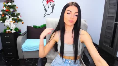 Angelina online show from December 26, 2024, 5:08 pm