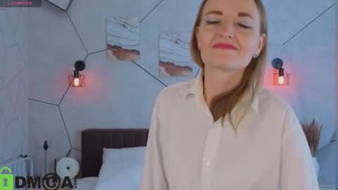 Snapshot of angelina_relax chatting on February 12, 2026, 1:44 am Angelina online show from February 12, 2026, 1:44 am