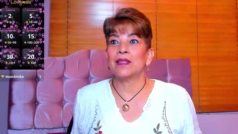 Snapshot of angelina_stone_65 chatting on January 26, 2025, 7:20 pm Angelina online show from January 26, 2025, 7:20 pm