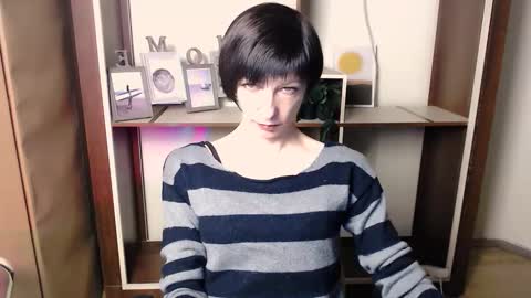 Snapshot of angelinalov_ chatting on November 13, 2025, 8:13 am Angelina online show from November 13, 2025, 8:13 am