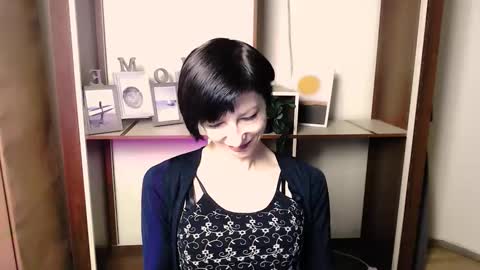 Snapshot of angelinalov_ chatting on November 24, 2025, 7:41 am Angelina online show from November 24, 2025, 7:41 am