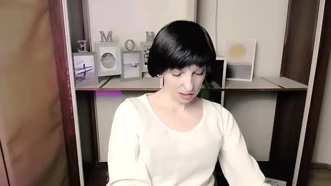 Angelina online show from March 3, 2026, 7:58 am