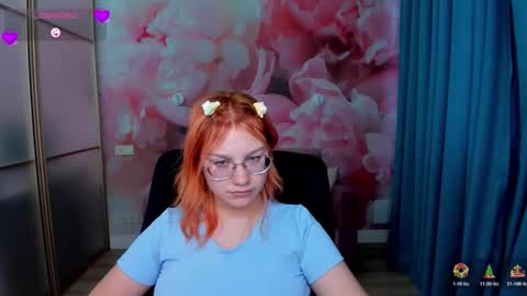 Snapshot of angelinalow chatting on November 27, 2025, 1:02 pm AngelinaLow online show from November 27, 2025, 1:02 pm