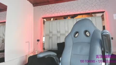 Snapshot of angelineheet chatting on December 11, 2024, 9:52 am Angeline Heet online show from December 11, 2024, 9:52 am