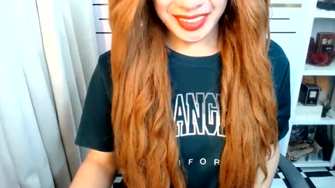 Snapshot of angelinnaxxx chatting on May 22, 2026, 2:51 am Anglina online show from May 22, 2026, 2:51 am