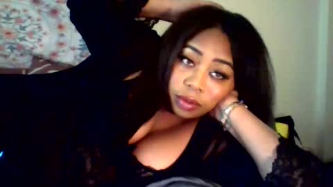 angeliquebelcaliz online show from November 2, 2025, 7:16 pm