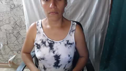 angela online show from November 24, 2025, 2:00 am