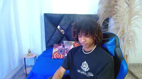 Angel online show from March 27, 2026, 8:52 pm